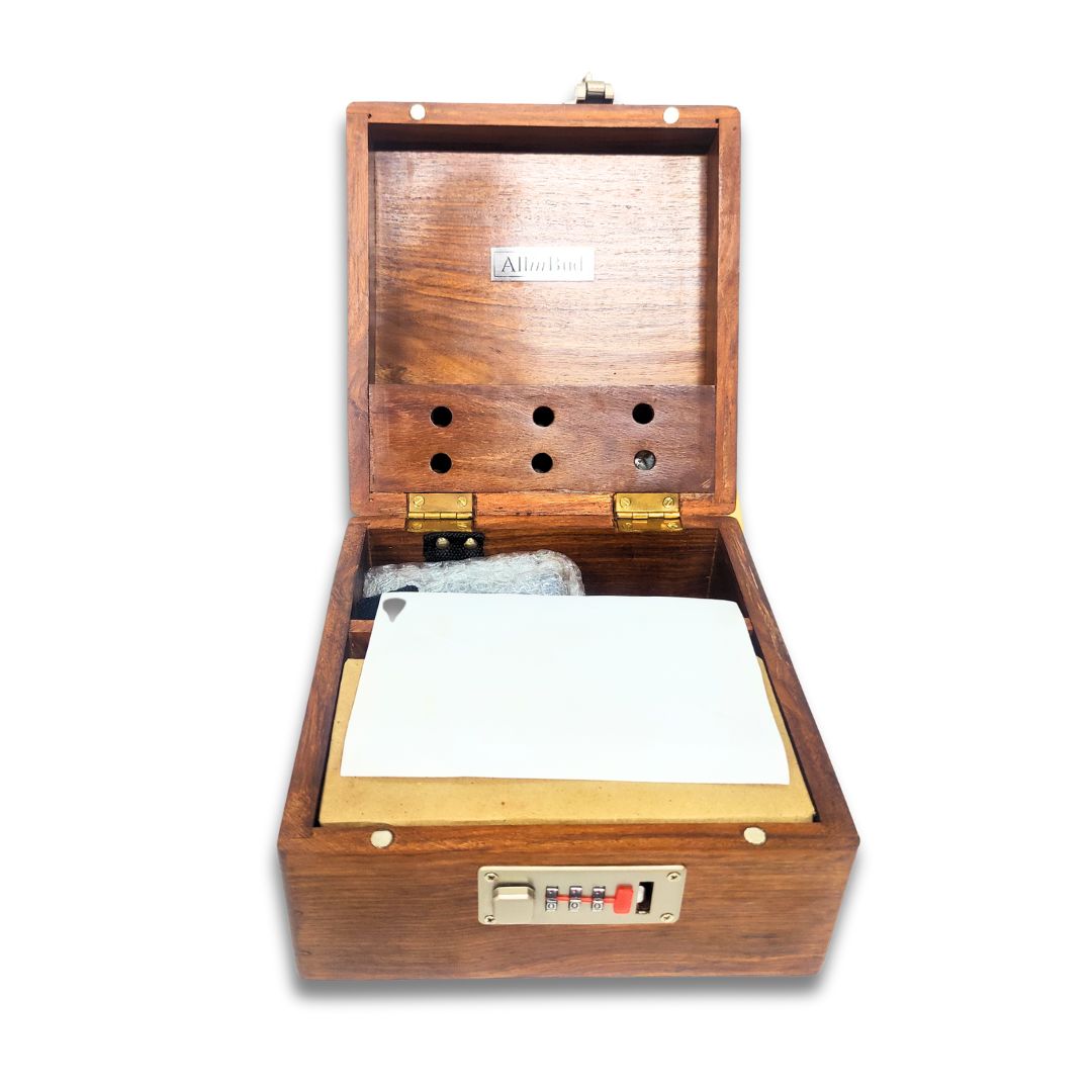 Buy Leaf Engraved Stashbox inside view