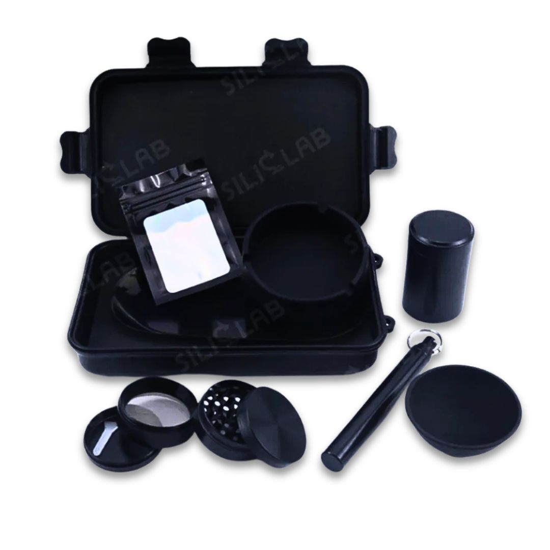 Items in Rolling kit for smokers 

