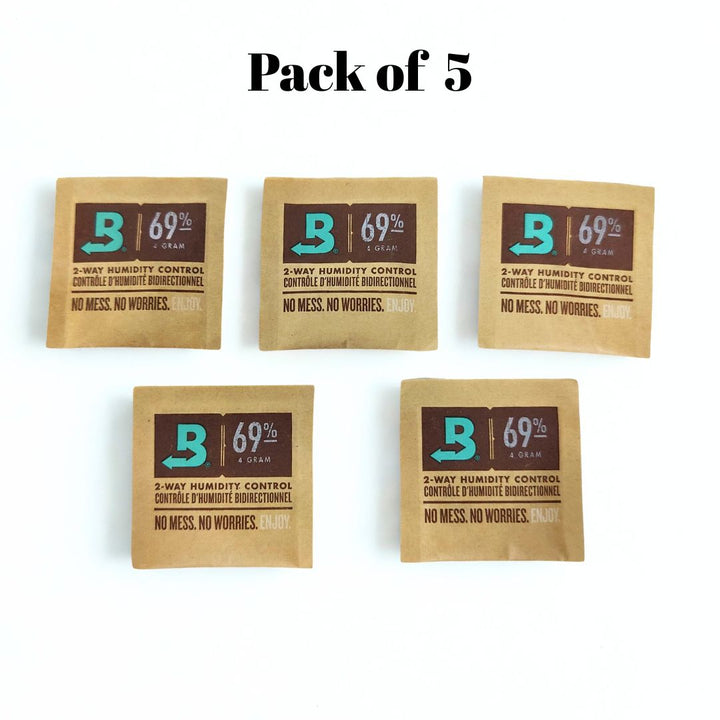 Pack of 5 humidity control packs with brand logo on a white background