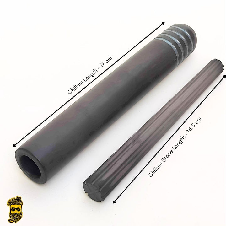 Kaio Italian chillum with measurements indicated on a white background