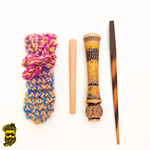 Kaseki Italian Clay Chillum Veleno Dorato with stone, cover and poker