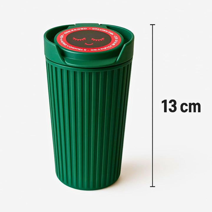Green textured car ashtray with a red lid featuring a smiley face, on a white background with a measurement label indicating 13 cm.