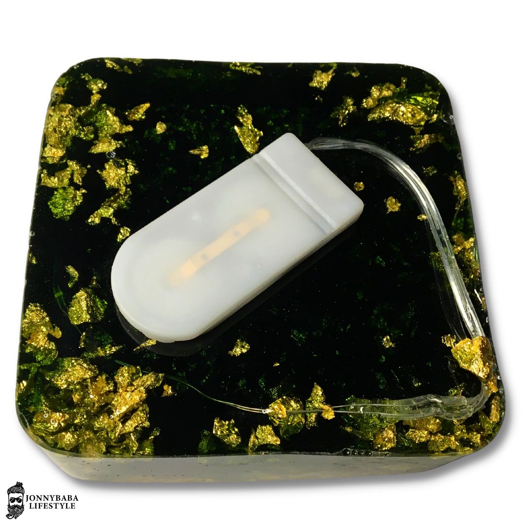 Green emerald LED ashtray now available on Jonnybaba Lifestyle 